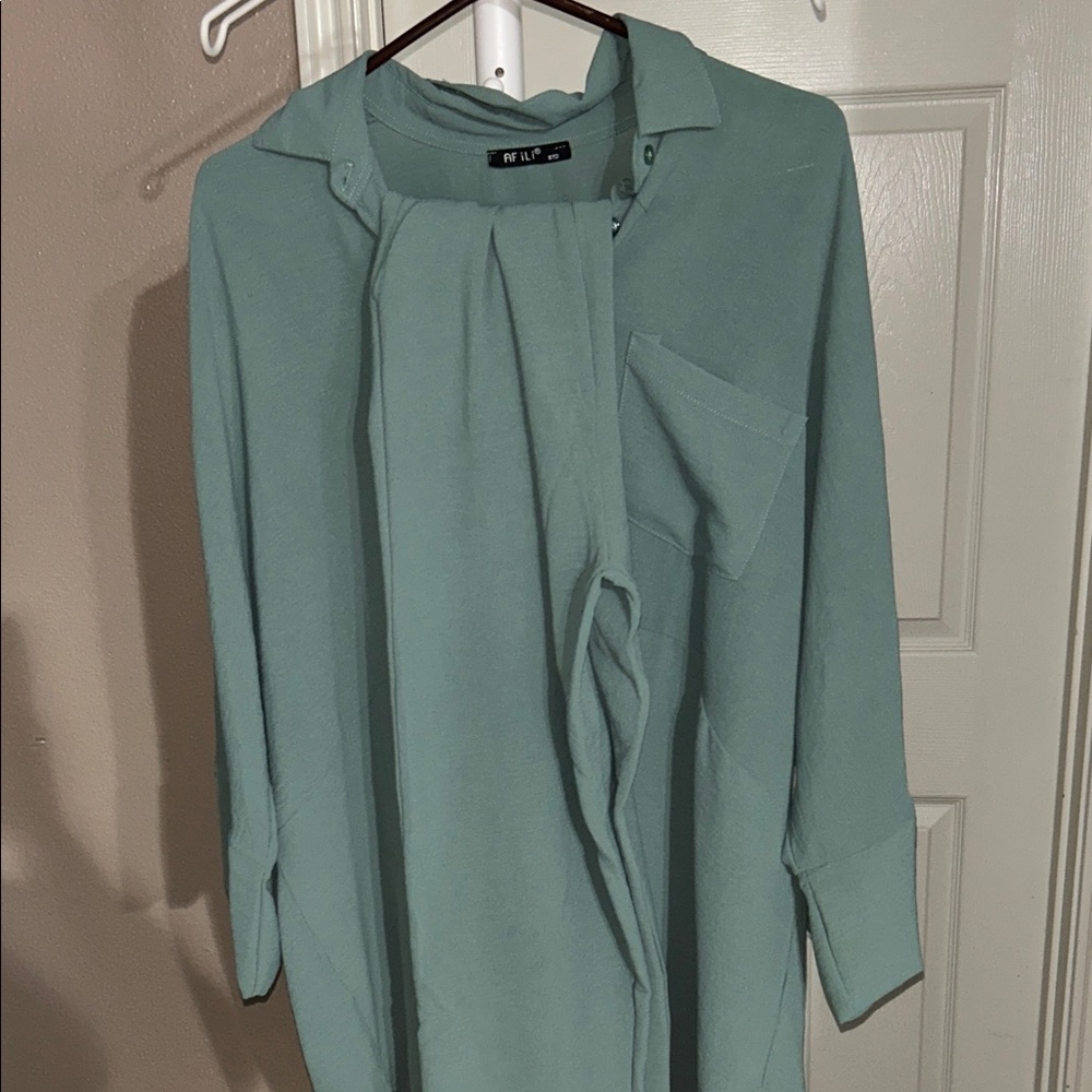 Rue21 Sage Button-Down Shirt